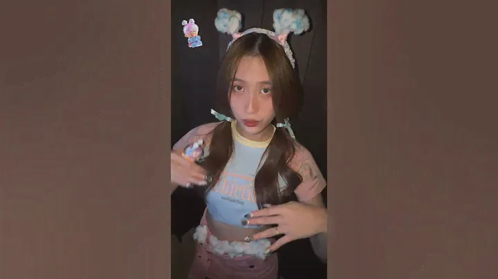 Unlock the new cosplay trend with Pino Jelly!