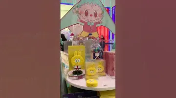 Pop Mart Shanghai🎀 магазин с фигурками из мультфильмов и аниме в Шанхае✨ #popmart #anime #animetoys