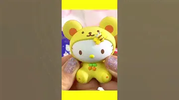 Hello Kitty 45th Anniversary Pop Mart figure blind box unboxing