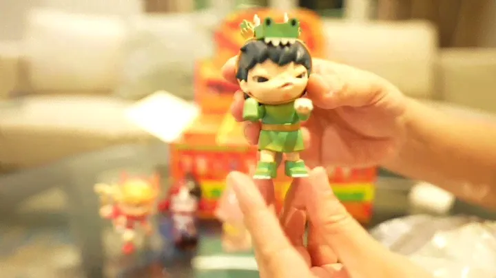 Unbox Pop Mart: Loong Presents the Tressure Series Figures