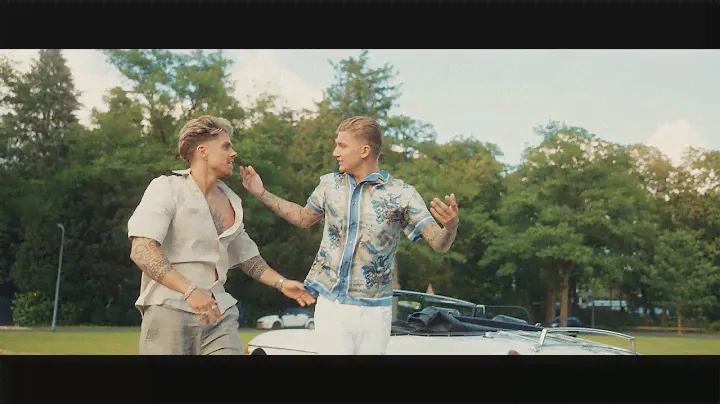 André Hazes & Mart Hoogkamer - Zij Is Van Mij (Officiële Videoclip)