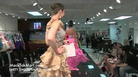 PARTY TIME FORMALS 6022