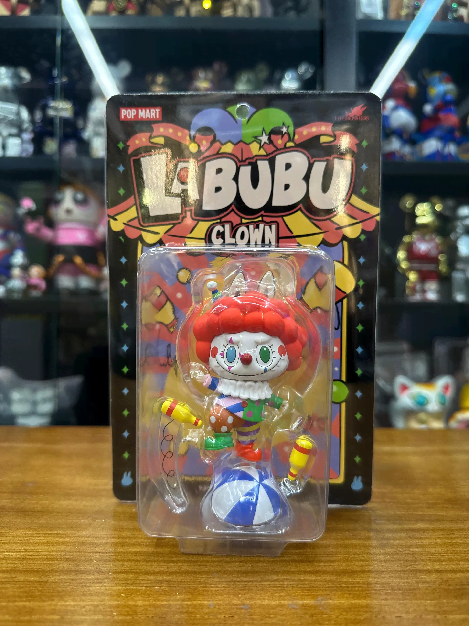 POP MART THE MONSTERS LABUBU CLOWN 小丑 吊卡-0