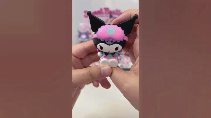 Episode 7 & 8: Unboxing Pop Mart x Sanrio Characters Sweet Besties Series Case #kuromi #mymelody