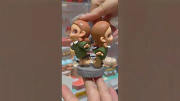 Asmr unboxing in pop mart store | Zsiga twins👯‍♀️#blindbox #toybeta #popmart #asmrunboxing