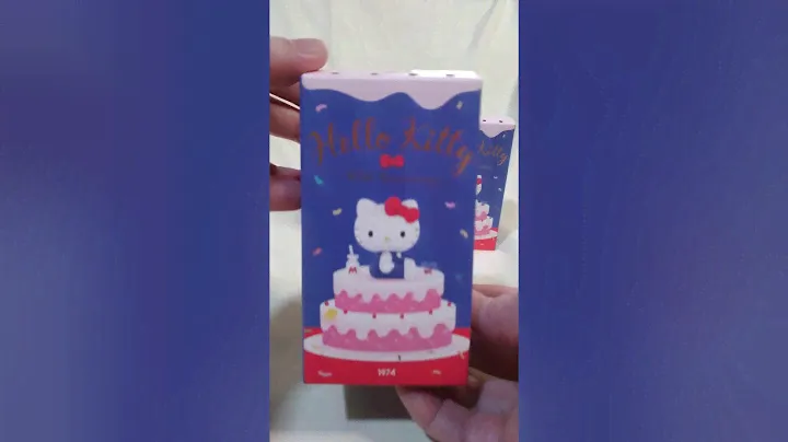 Unboxing POP MART: Hello Kitty 45th Anniversary