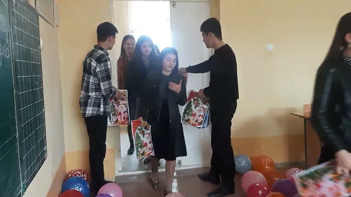7-b sinf o'quvchilari 8-mart bayrami (07.03.2022) 2023 2024