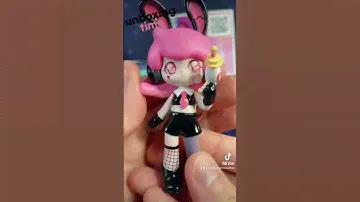 UNBOXING POP MART BLIND BOX AZURA