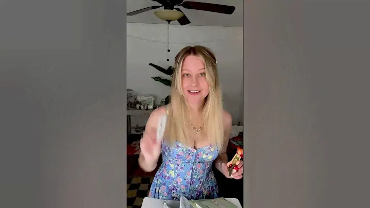 Unbox the Peach Riot Punk Fairy Series with Libby Frame, the creative mind behind Peach Riot! 🥰